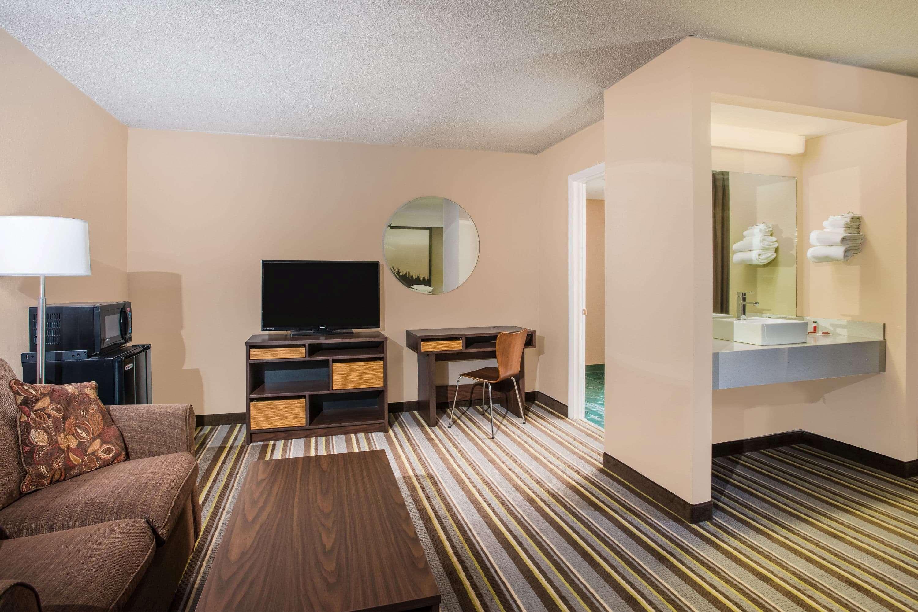 Super 8 By Wyndham Sevierville Riverside Экстерьер фото